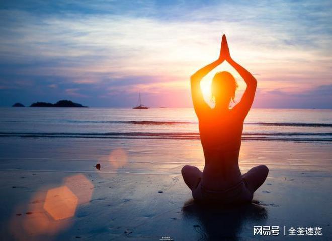 大阳城集团娱乐陕西乾翔健康：老年人如何通过冥想和瑜伽提升康养水平(图4)